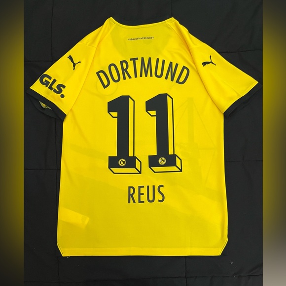 Marco Reus #11 Borussia Dortmund S/L Home Jersey true to size